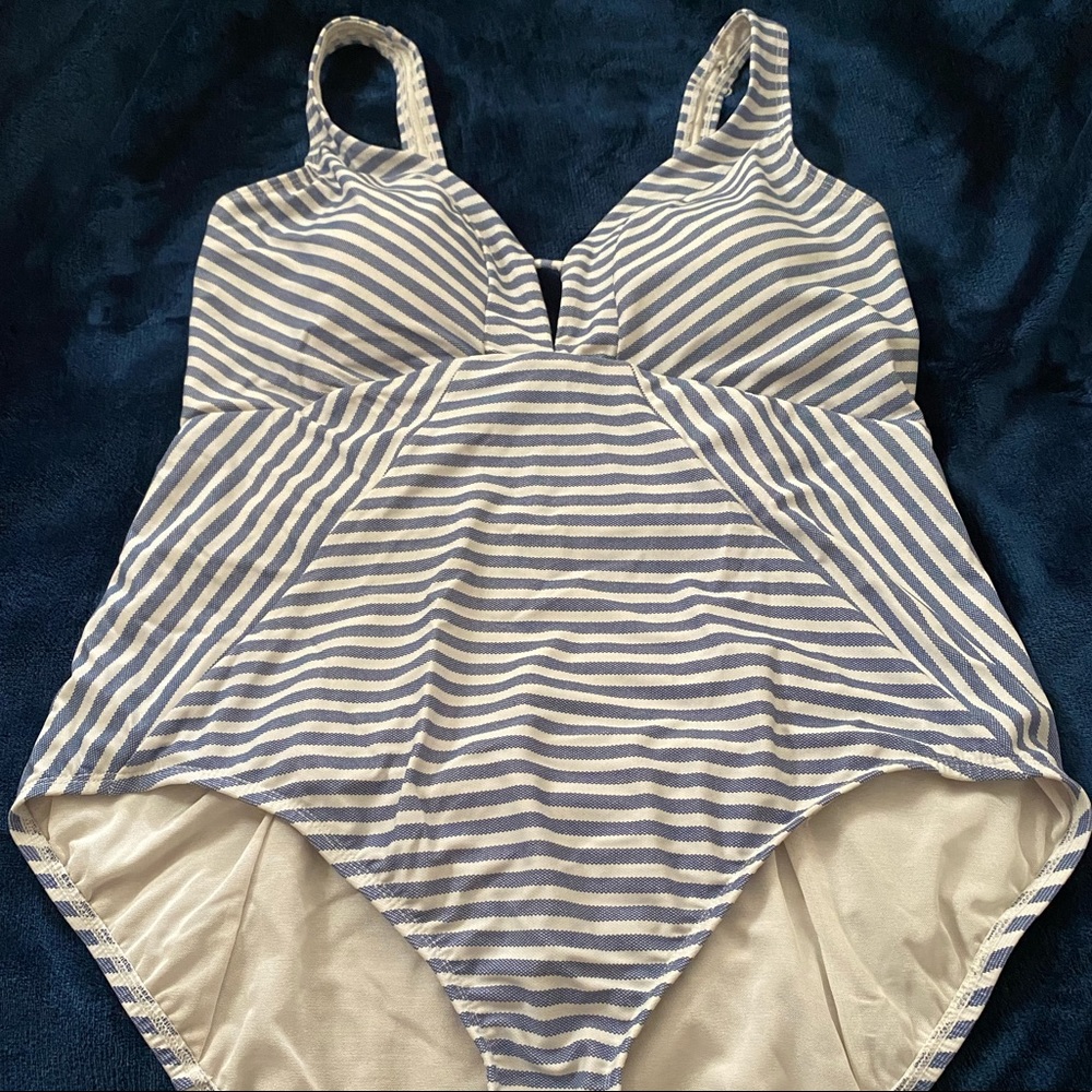 Time and Tru Low-back One-Piece